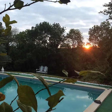 Maison Beaumont Bed & Breakfast