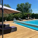לינה וארוחת בוקר Maison Beaumont