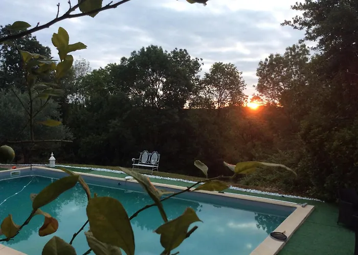 Maison Beaumont Bed & Breakfast